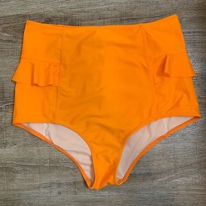 Kortni Jeane Hip Ruffle Bottoms